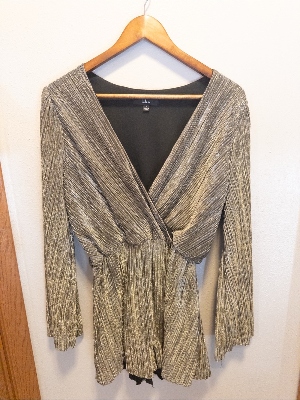 Lulu's Metallic Gold Long-Sleeve V-Neck Romper Silver Gold